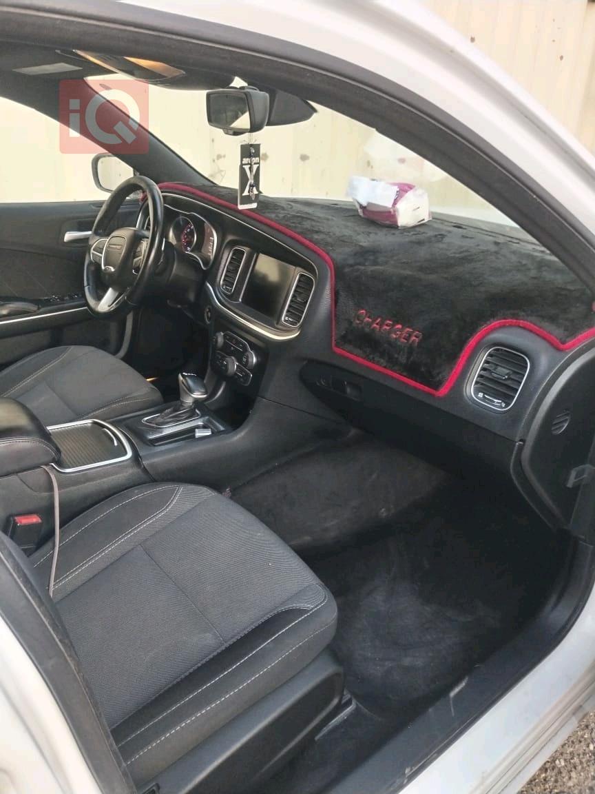 دودج تشارجر